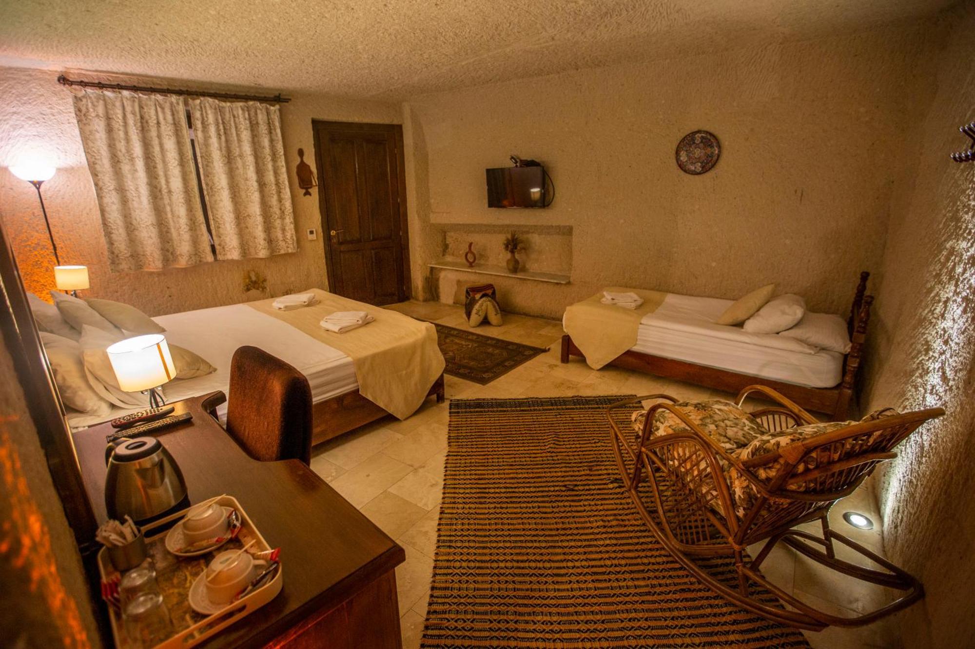 Hermes Cave Hotel Uchisar Zimmer foto